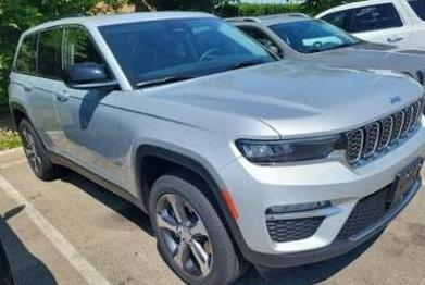 JEEP GRAND CHEROKEE 2023 1C4RJYB64PC595691 image